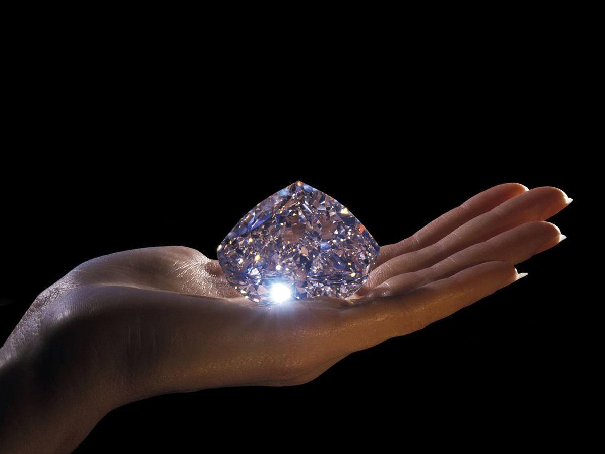 https://www.diamondflower.vn/storage/blogs/1_1667472427.jpg