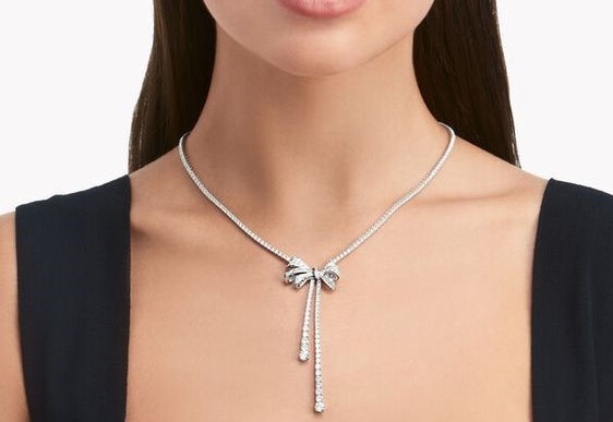https://www.diamondflower.vn/storage/blogs/mat-day-chuyen-kim-cuong-dep_1669283772.jpg