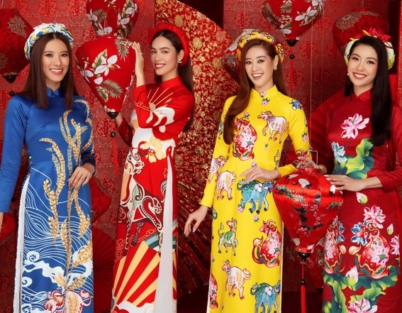 https://www.diamondflower.vn/storage/blogs/mau-sac-mac-ngay-tet_1671679860.jpg