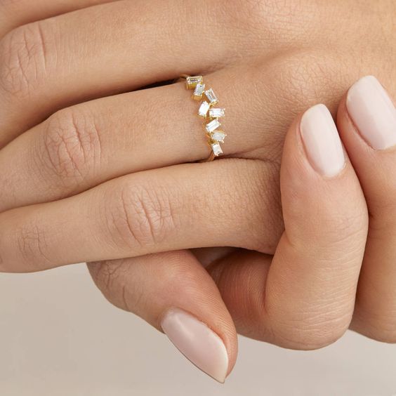 https://www.diamondflower.vn/storage/blogs/nhan-dinh-hon-5-trieu_1667380830.jpg