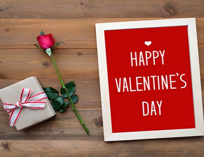 https://www.diamondflower.vn/storage/blogs/qua-tang-valentine_1673861082.jpg